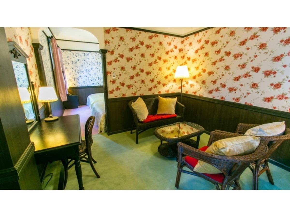 Restaurant & Hotel Traumerei - Vacation Stay 47810V Hakuba Eksteriør billede